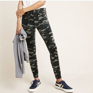 {Pilcro} "High Rise Skinny in Camo" Green Corduroy Velvet Stretch Jeans Pants